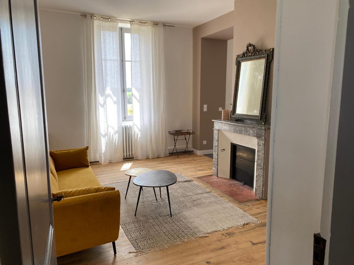 La Maison De Manon Mirande  Dış mekan fotoğraf